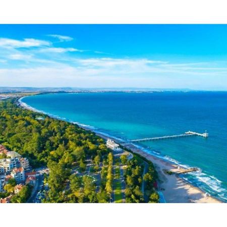 Luxury Apartment On The First Line To The Sea بورغاس المظهر الخارجي الصورة