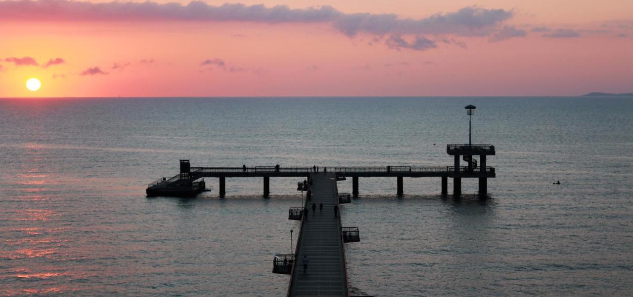 Luxury Apartment On The First Line To The Sea بورغاس المظهر الخارجي الصورة