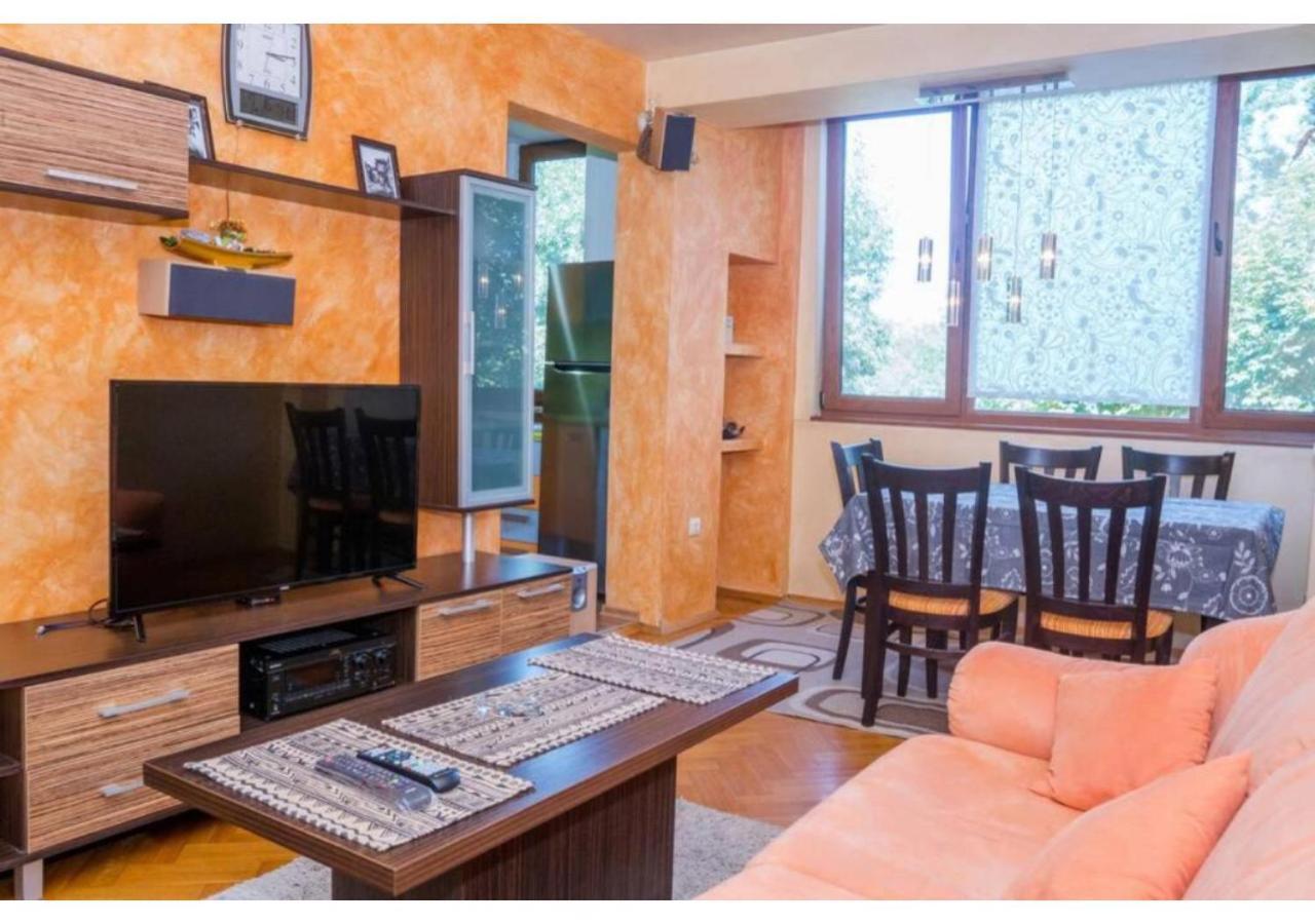 Luxury Apartment On The First Line To The Sea بورغاس المظهر الخارجي الصورة